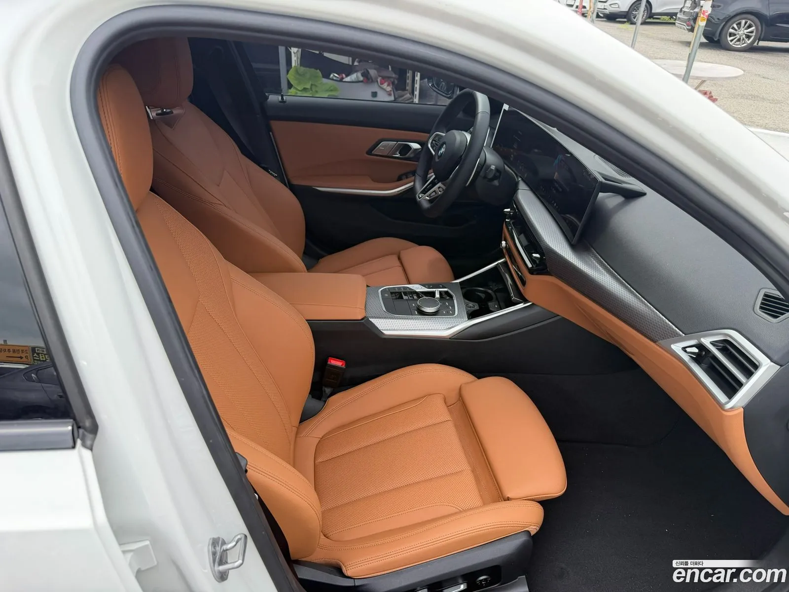 BMW 3 Series 2025 — 9