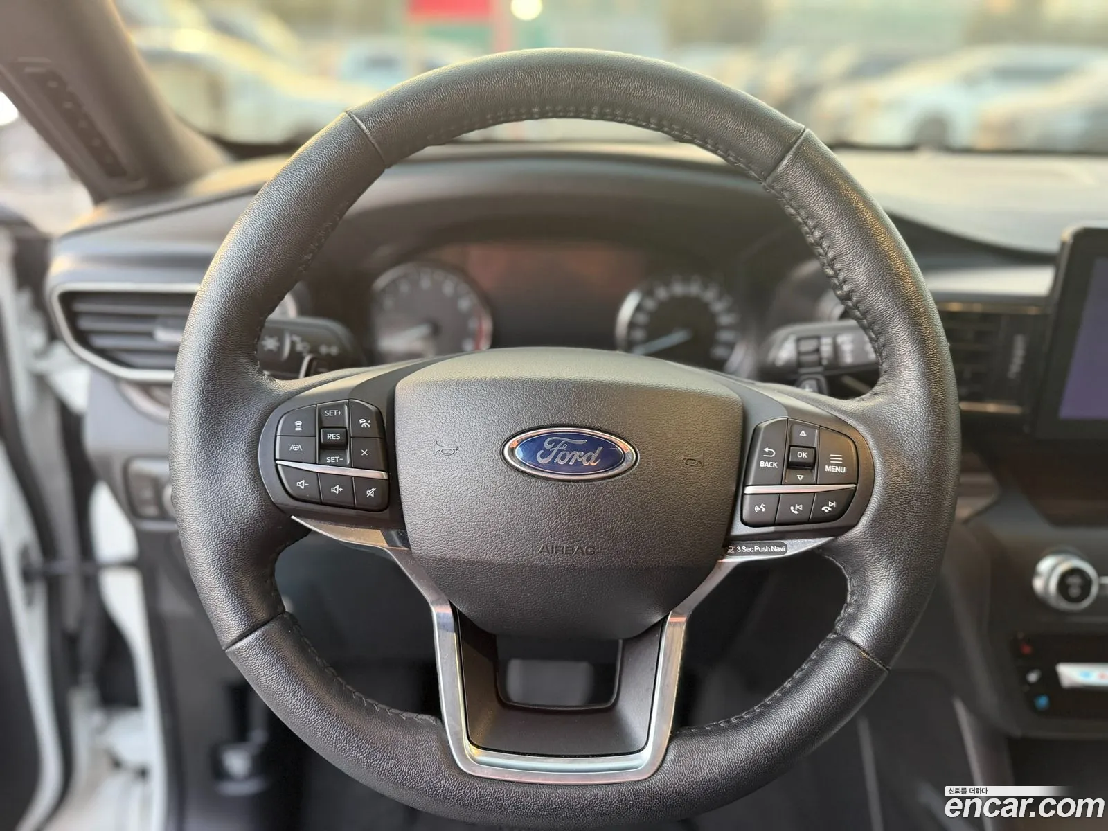 Ford Explorer 6th Gen 2020 — 17