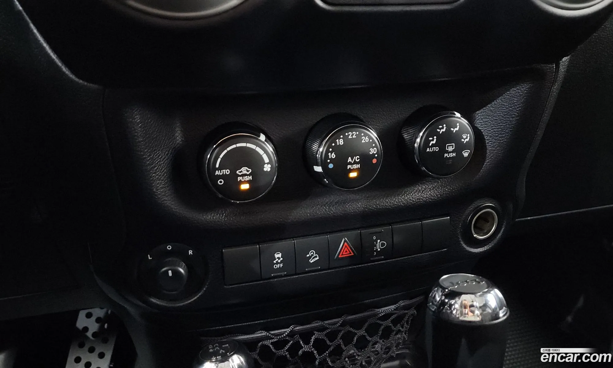 Jeep Wrangler 2017 1C4HJWFG6HL595387 — 12