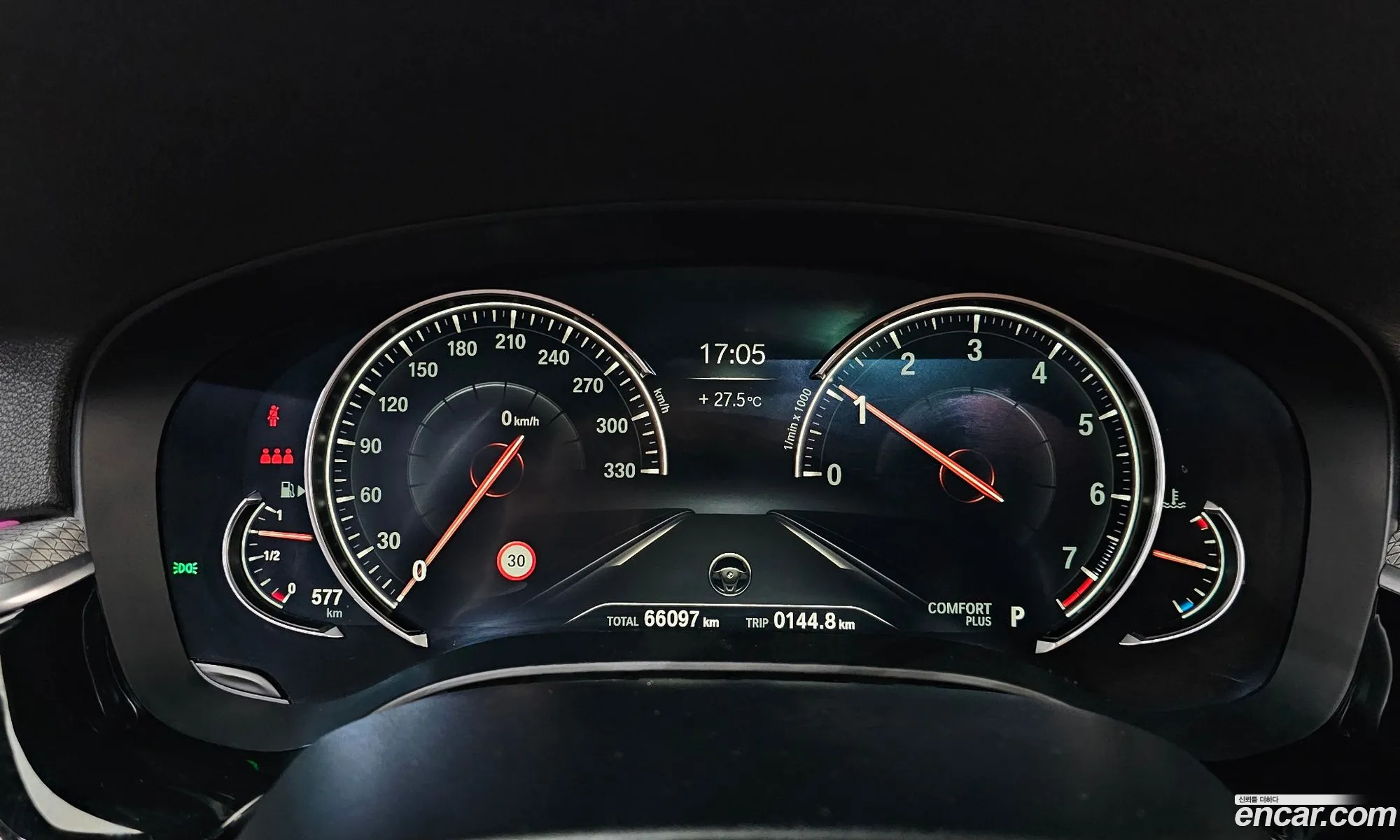 BMW 5 Series 2017 WBAJD3109JWC12872 — 33