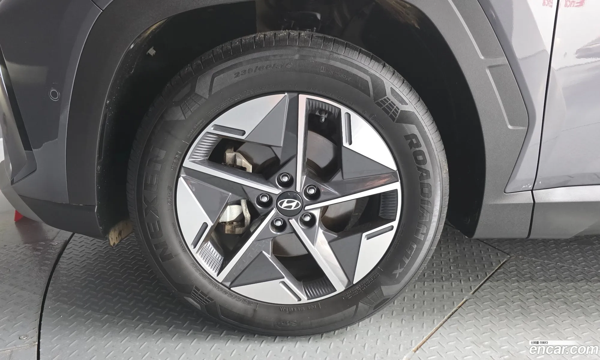 Hyundai Tucson 2024 — 32
