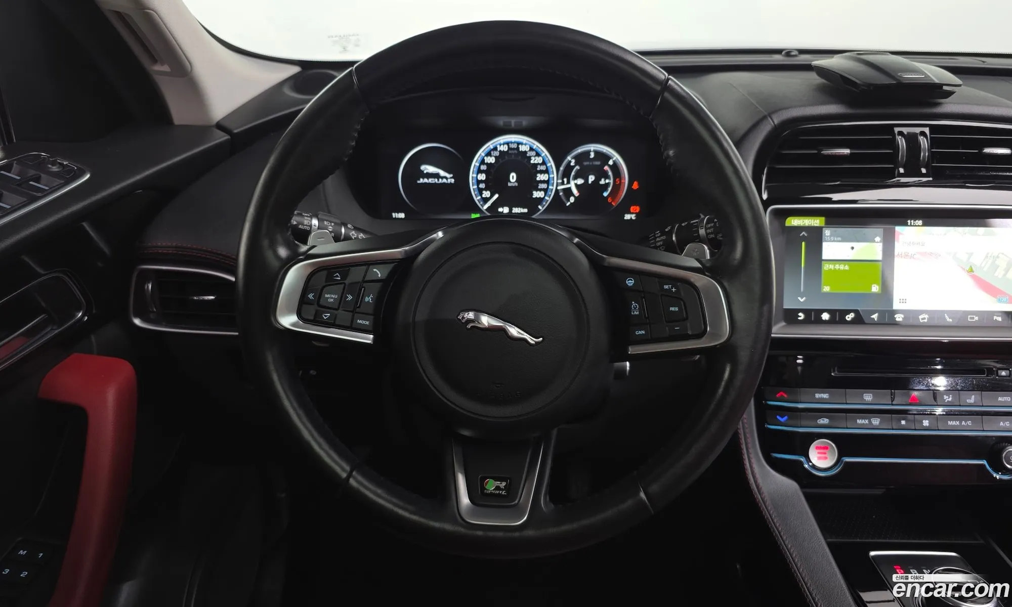 Jaguar F-Pace 2018 SADCA2BN0JA297740 — 14