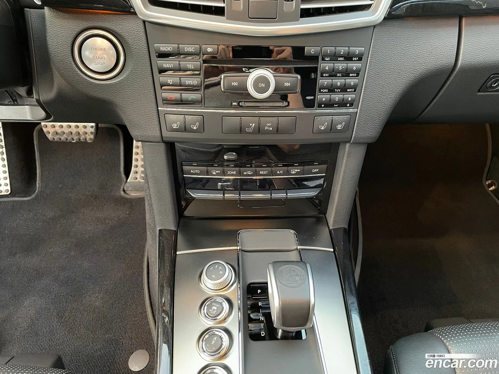 Mercedes-Benz E-Class W212 2009 — 9