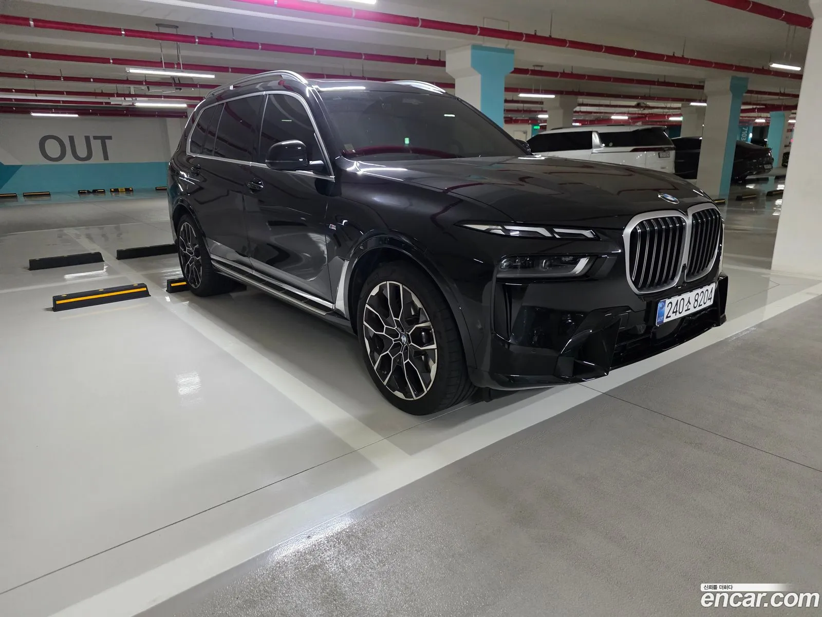 BMW X7 2024 — 16