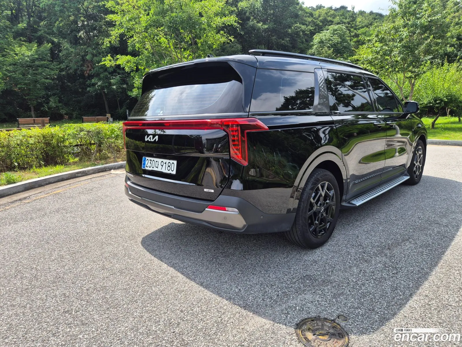 Kia Carnival 2025 — 12
