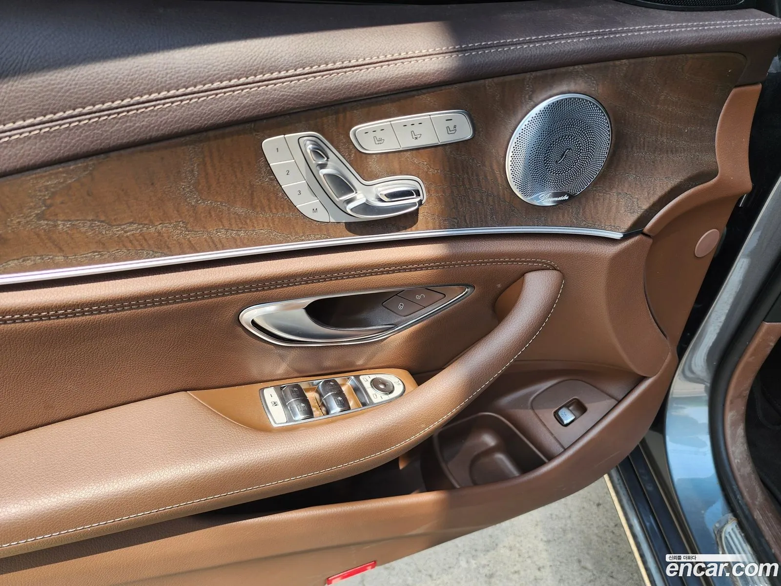 Mercedes-Benz E-Class W213 2019 — 16
