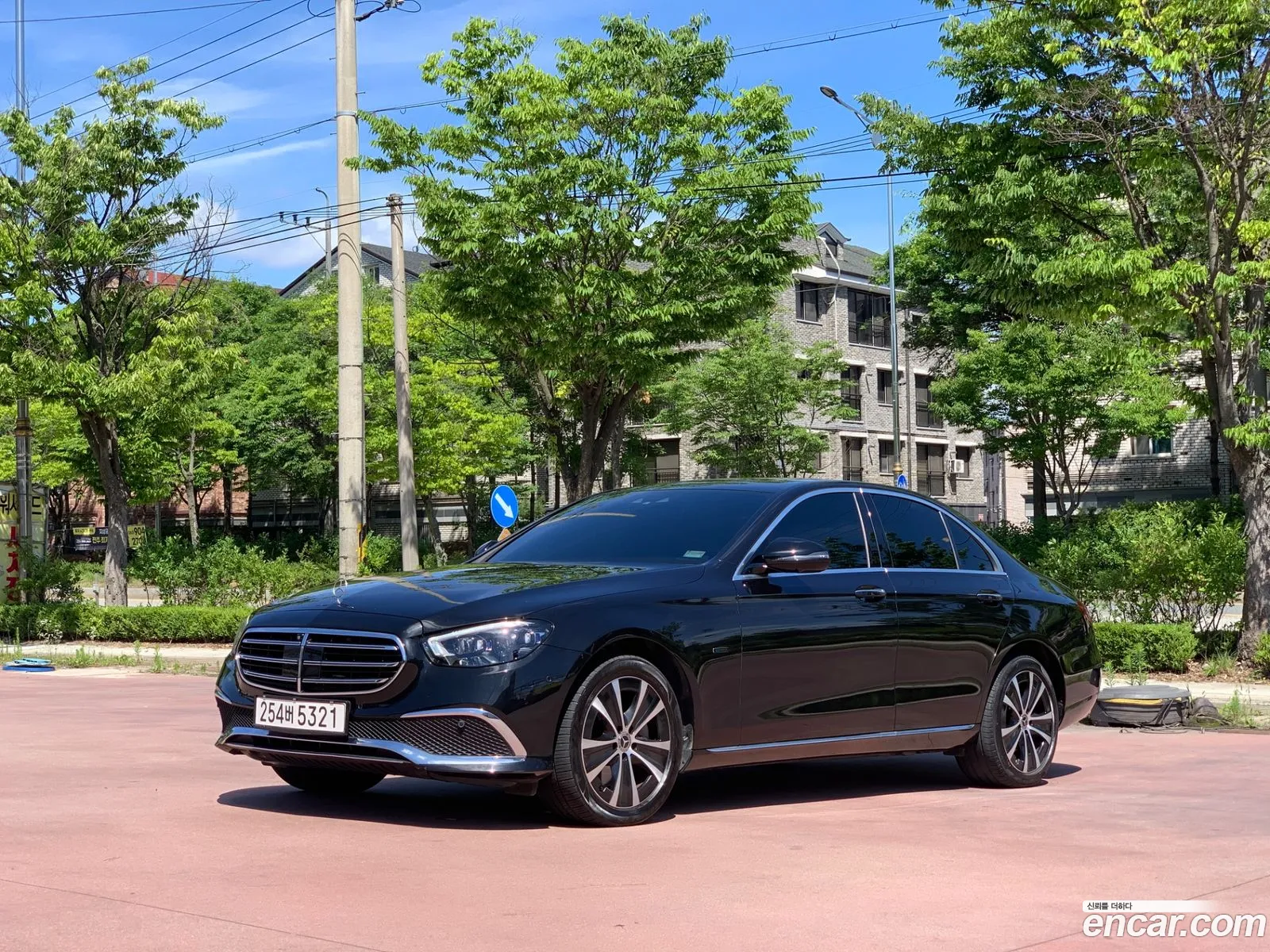 Mercedes-Benz E-Class W213 2021 — 10