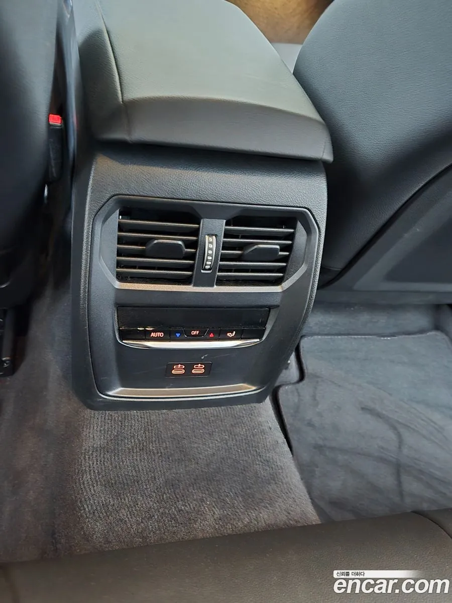 BMW 3 Series 2025 — 3