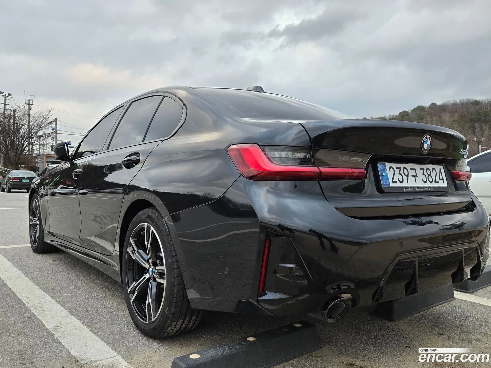 BMW 3 Series 2025 — 8