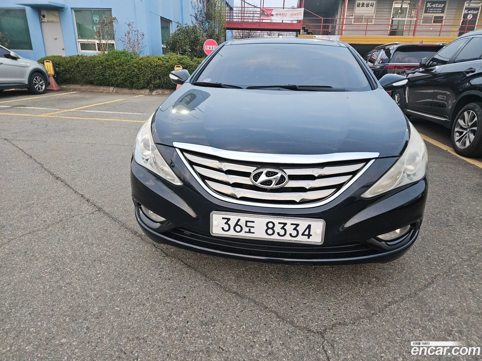 Hyundai YF Sonata 2011 — 19