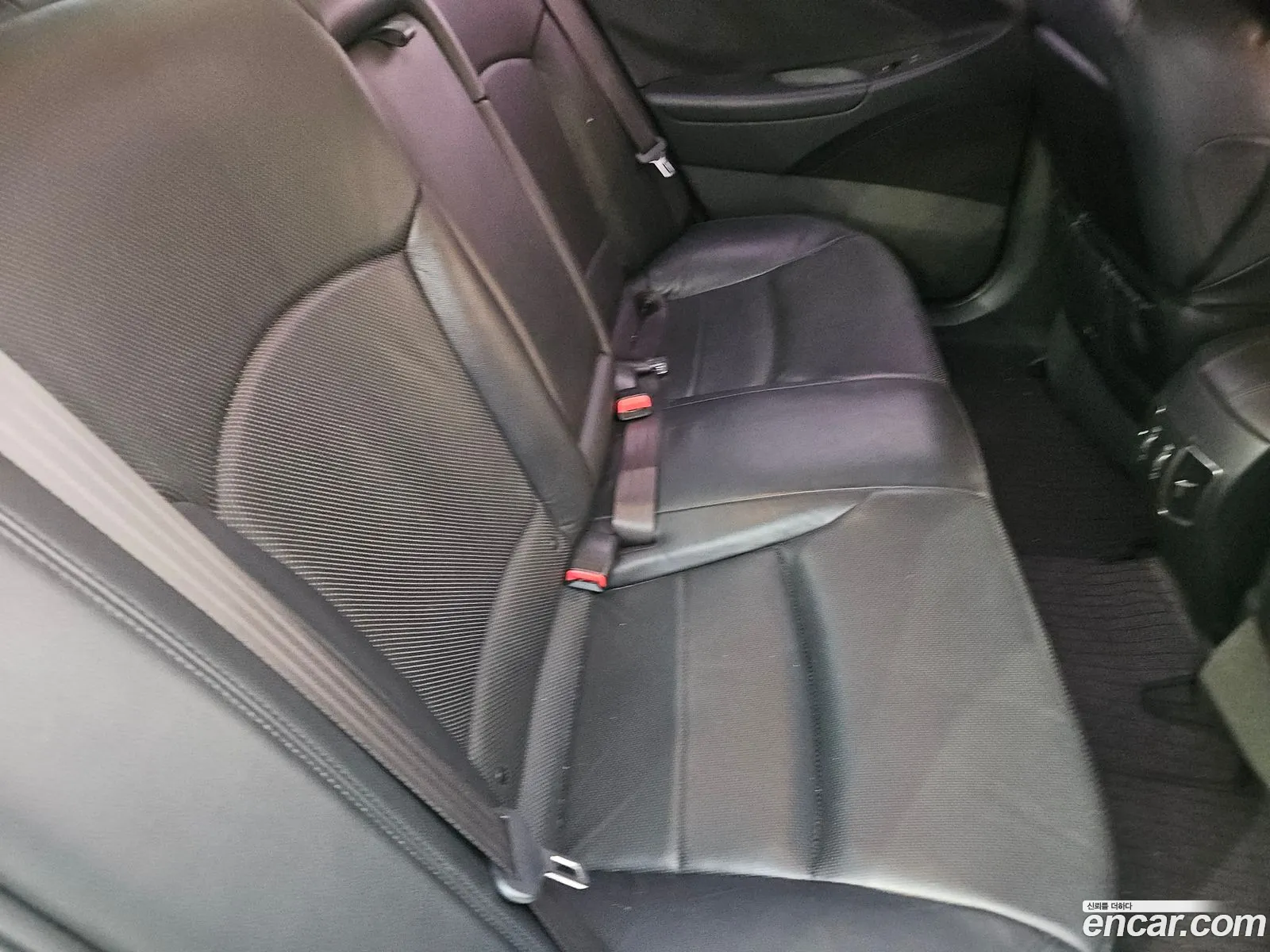Hyundai YF Sonata 2011 — 15