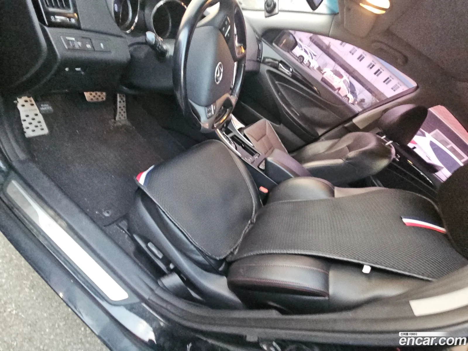 Hyundai YF Sonata 2011 — 8