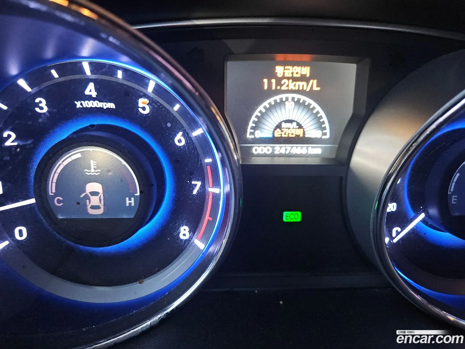 Hyundai YF Sonata 2011 — 2