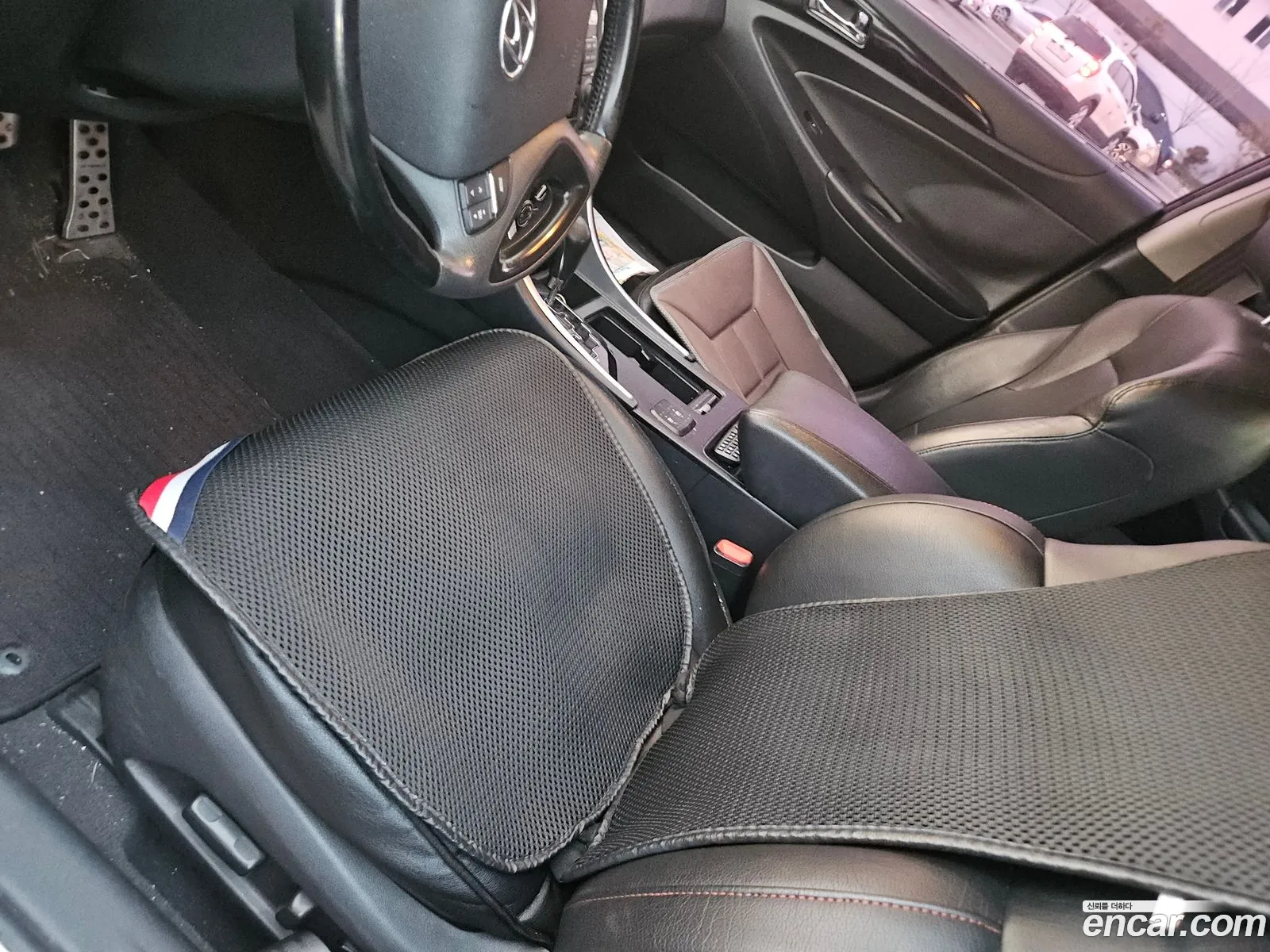 Hyundai YF Sonata 2011 — 4