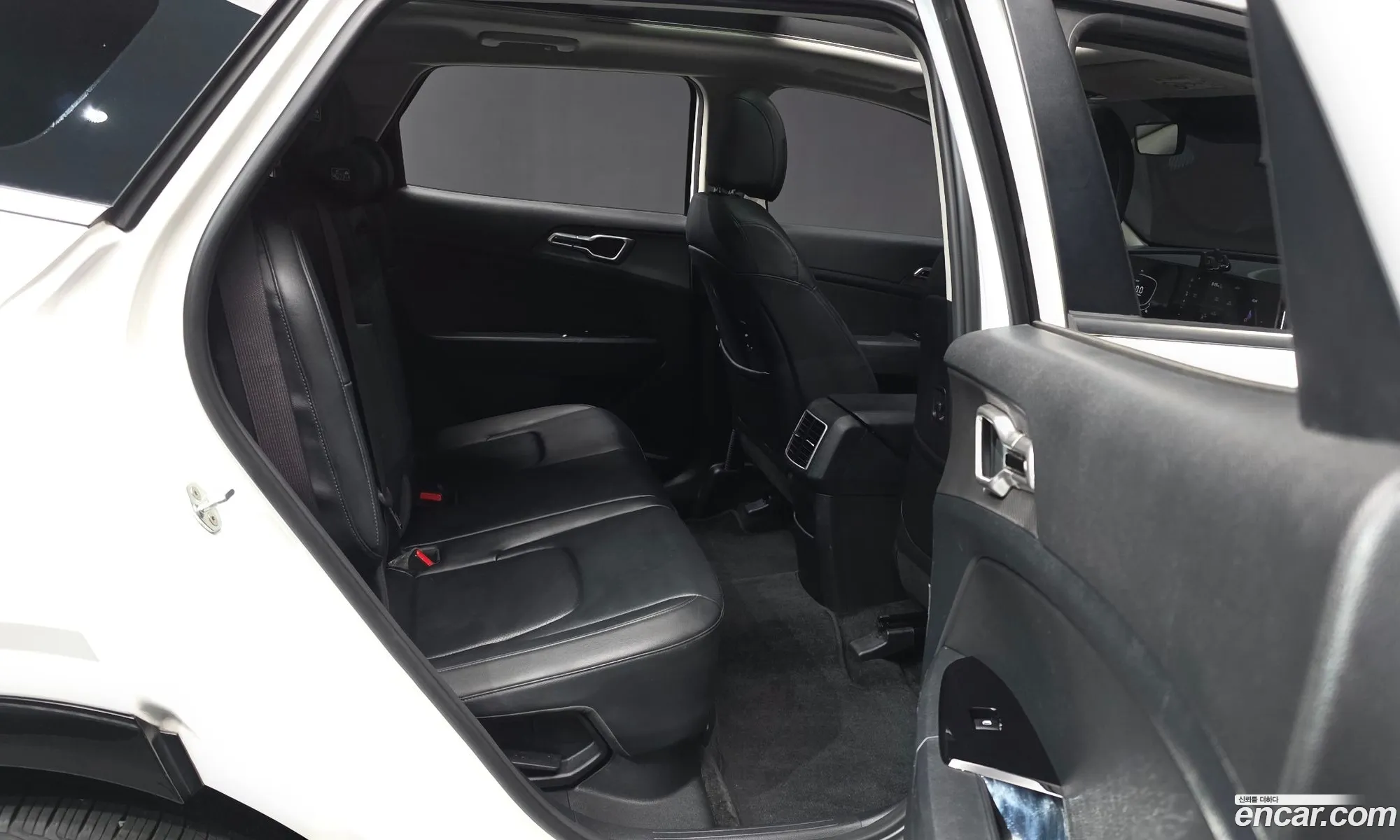 Kia Sportage Hybrid 2021 — 17