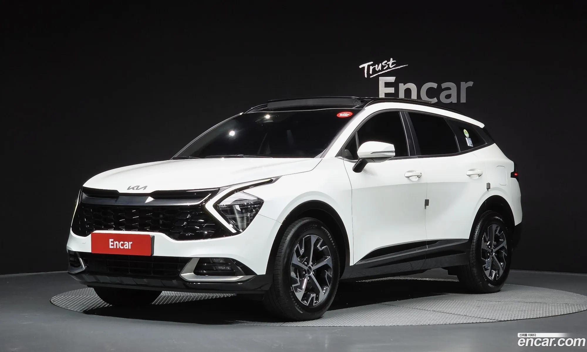 Kia Sportage Hybrid 2021 — 4