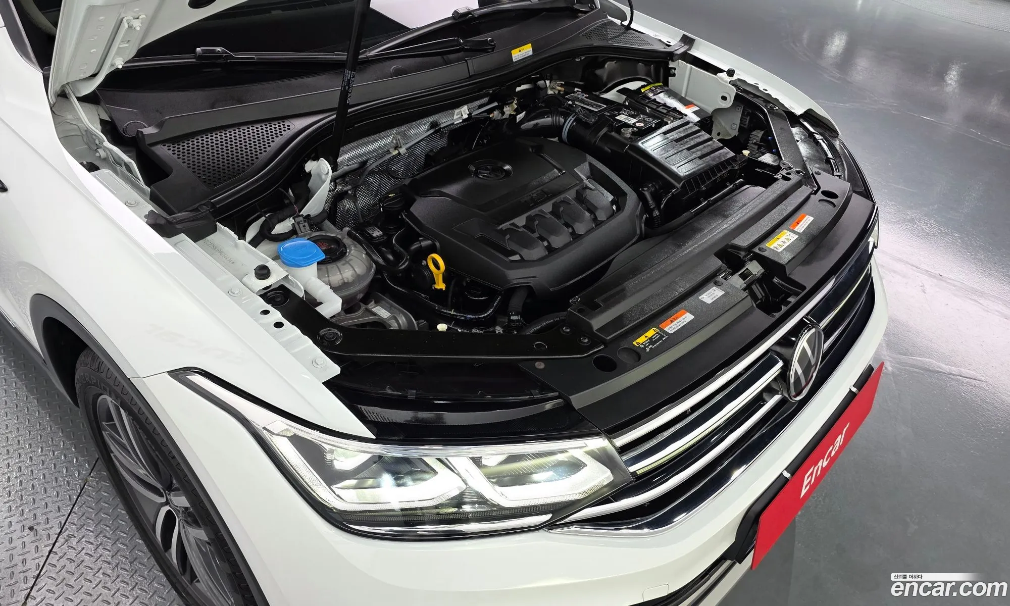 Volkswagen Tiguan Allspace 2023 — 24