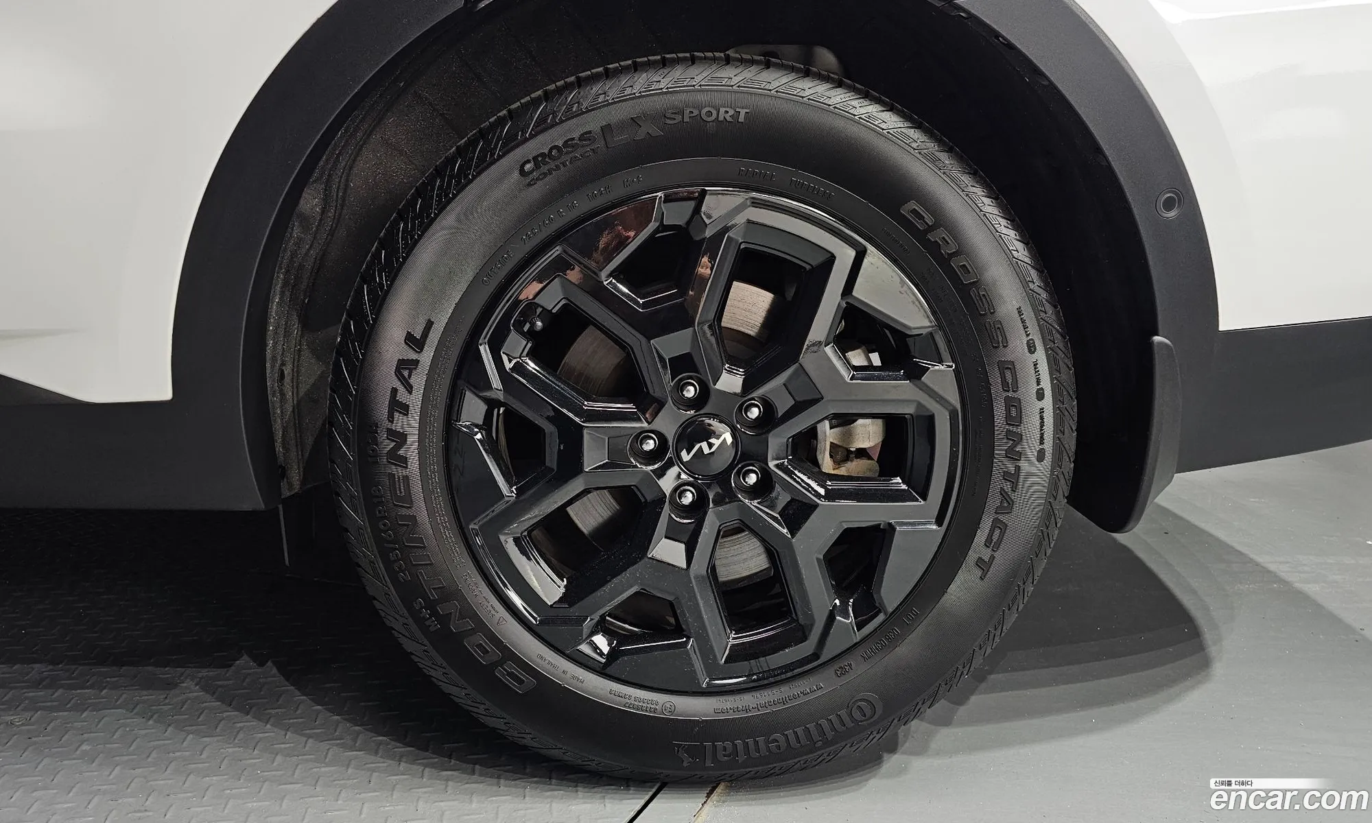 Kia Sorento 2023 — 3