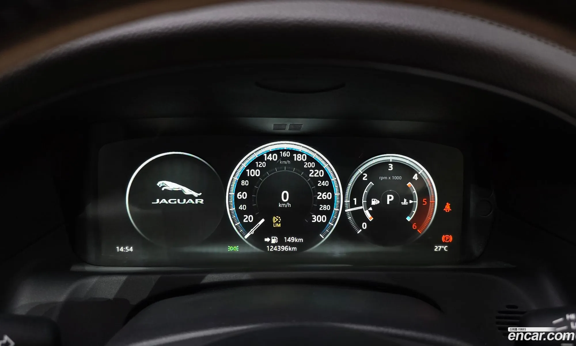 Jaguar XF 2017 SAJBA4BN6HCY43220 — 16