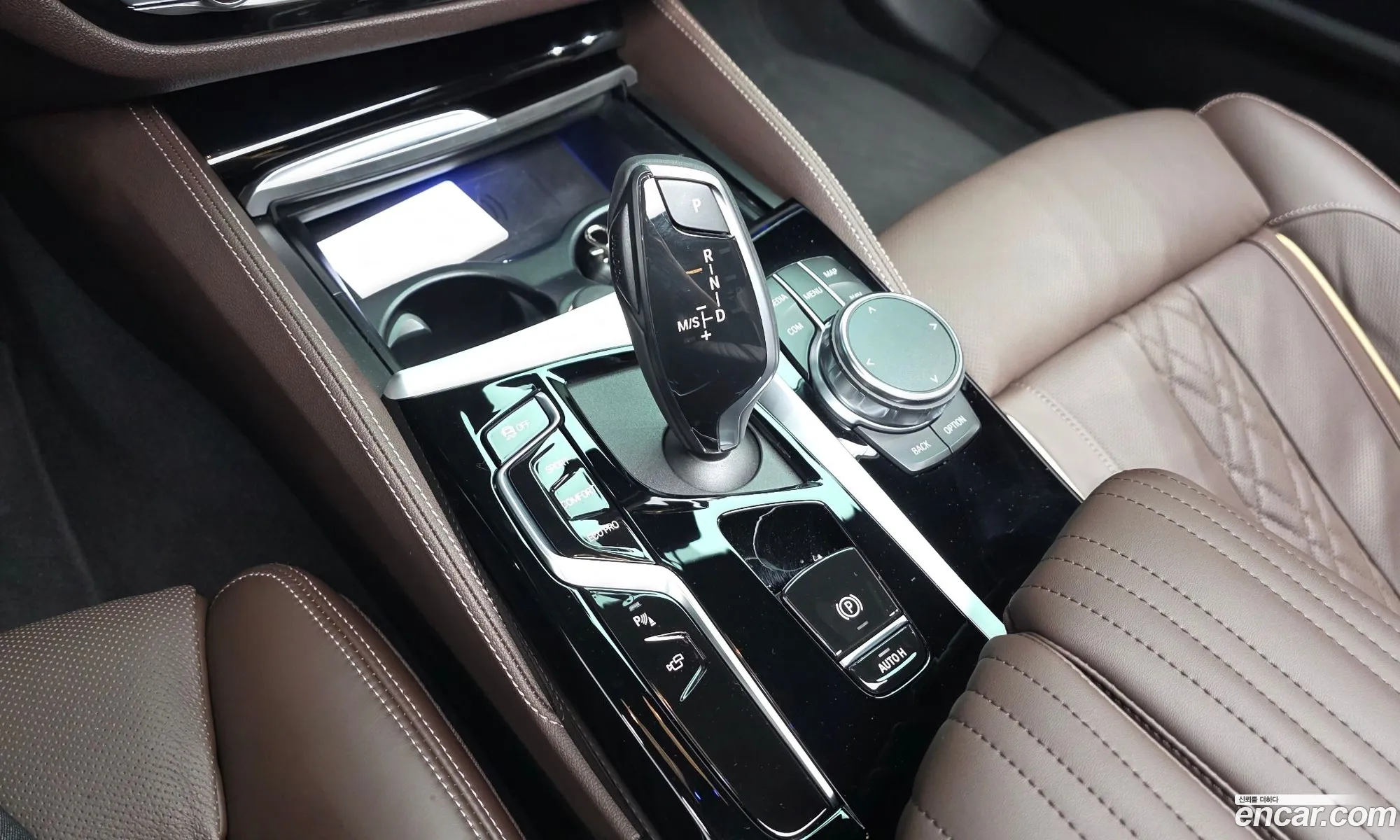 BMW 5 Series 2023 — 18
