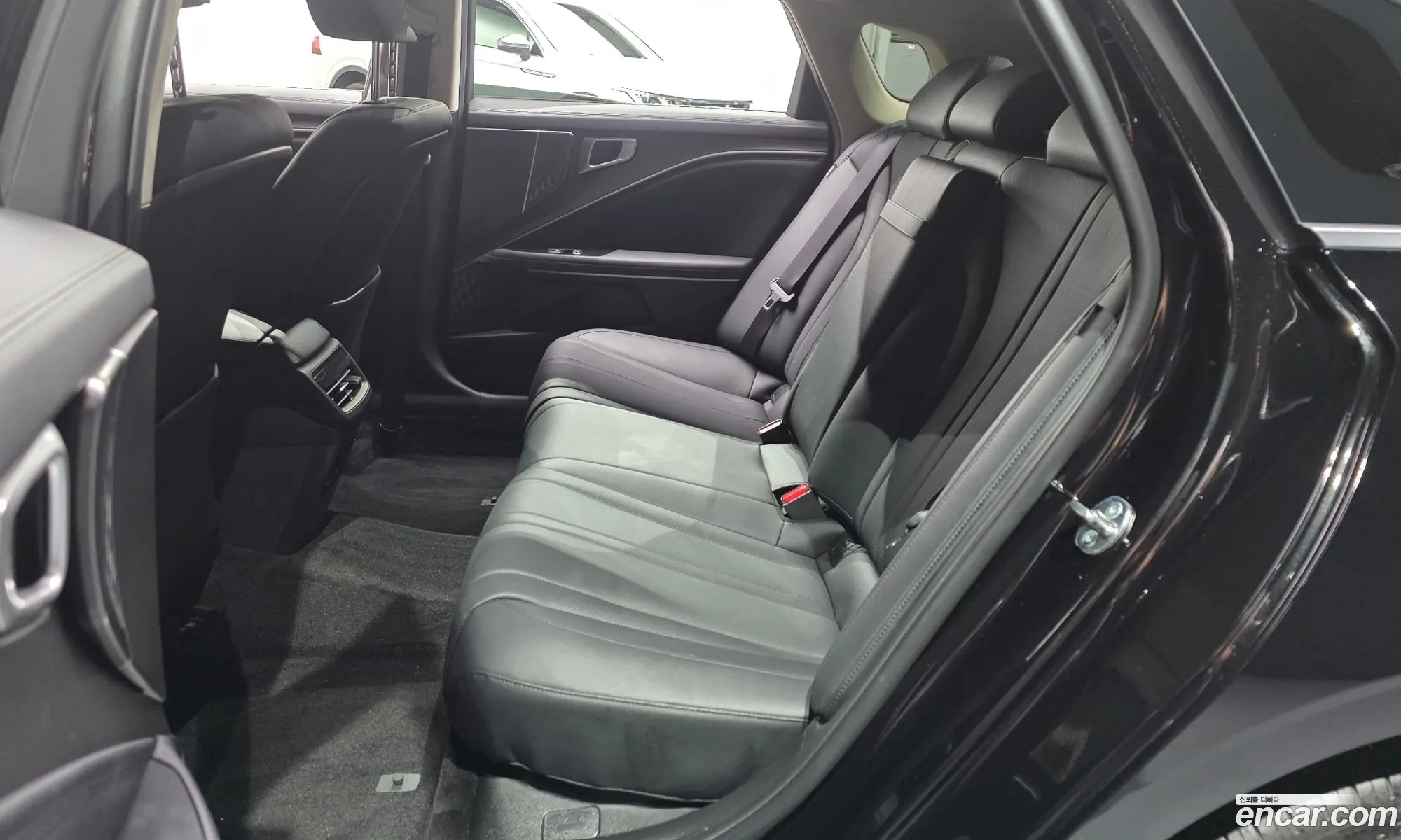 Kia K8 2024 — 19