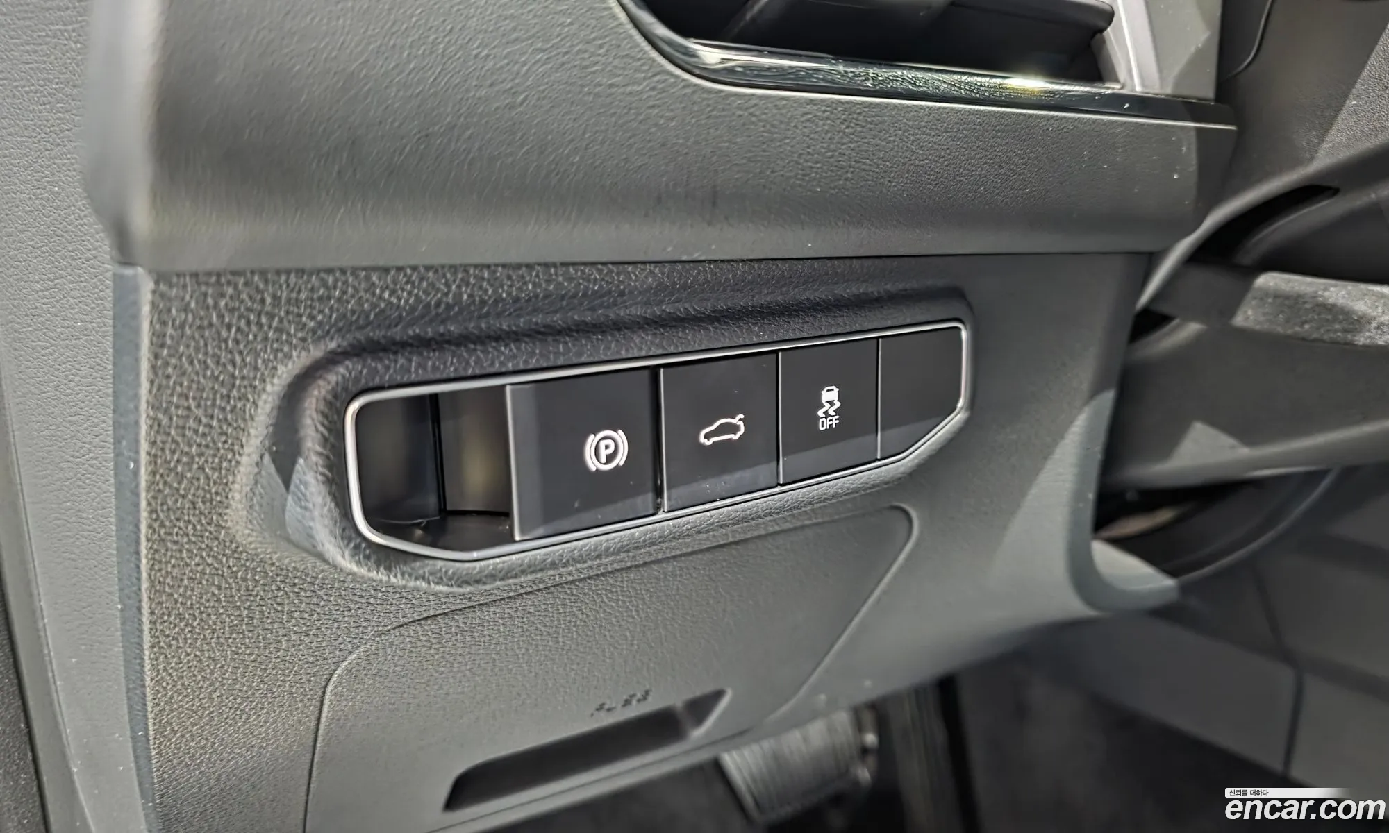 Kia K8 2024 — 26