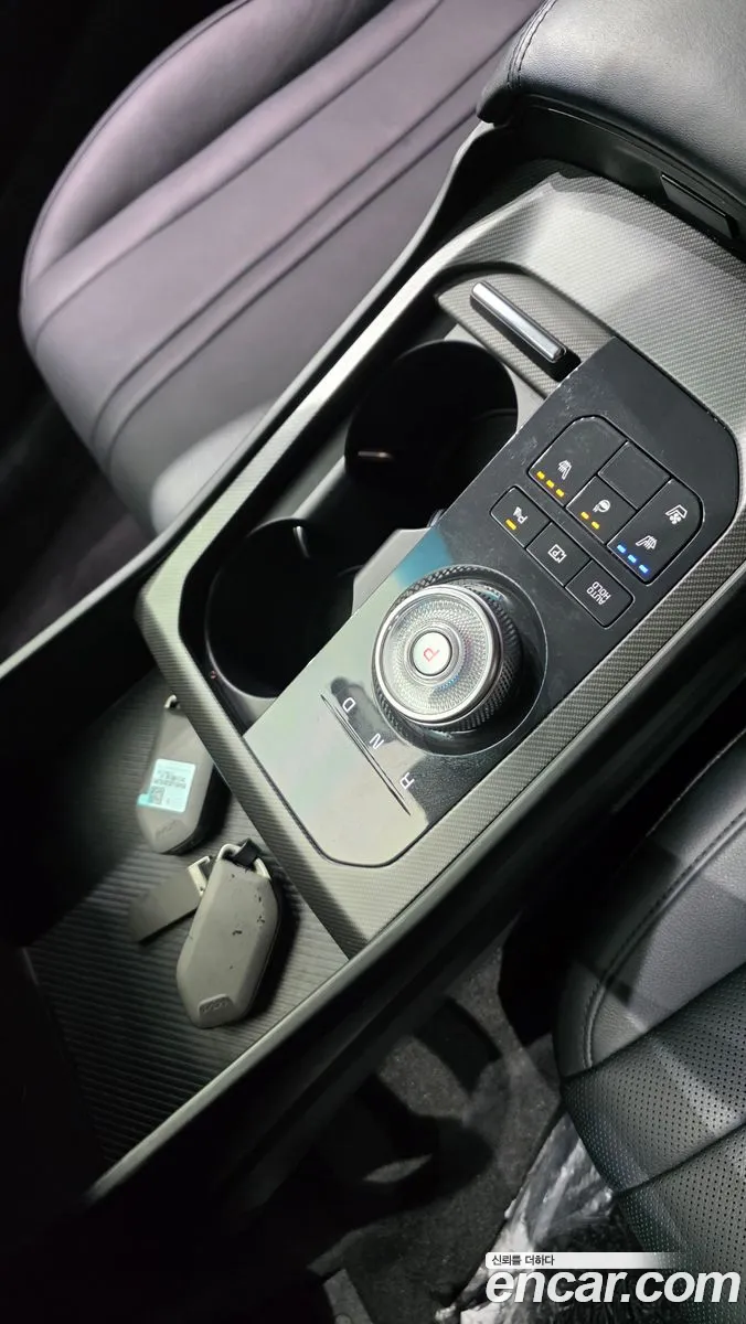 Kia K8 2024 — 17