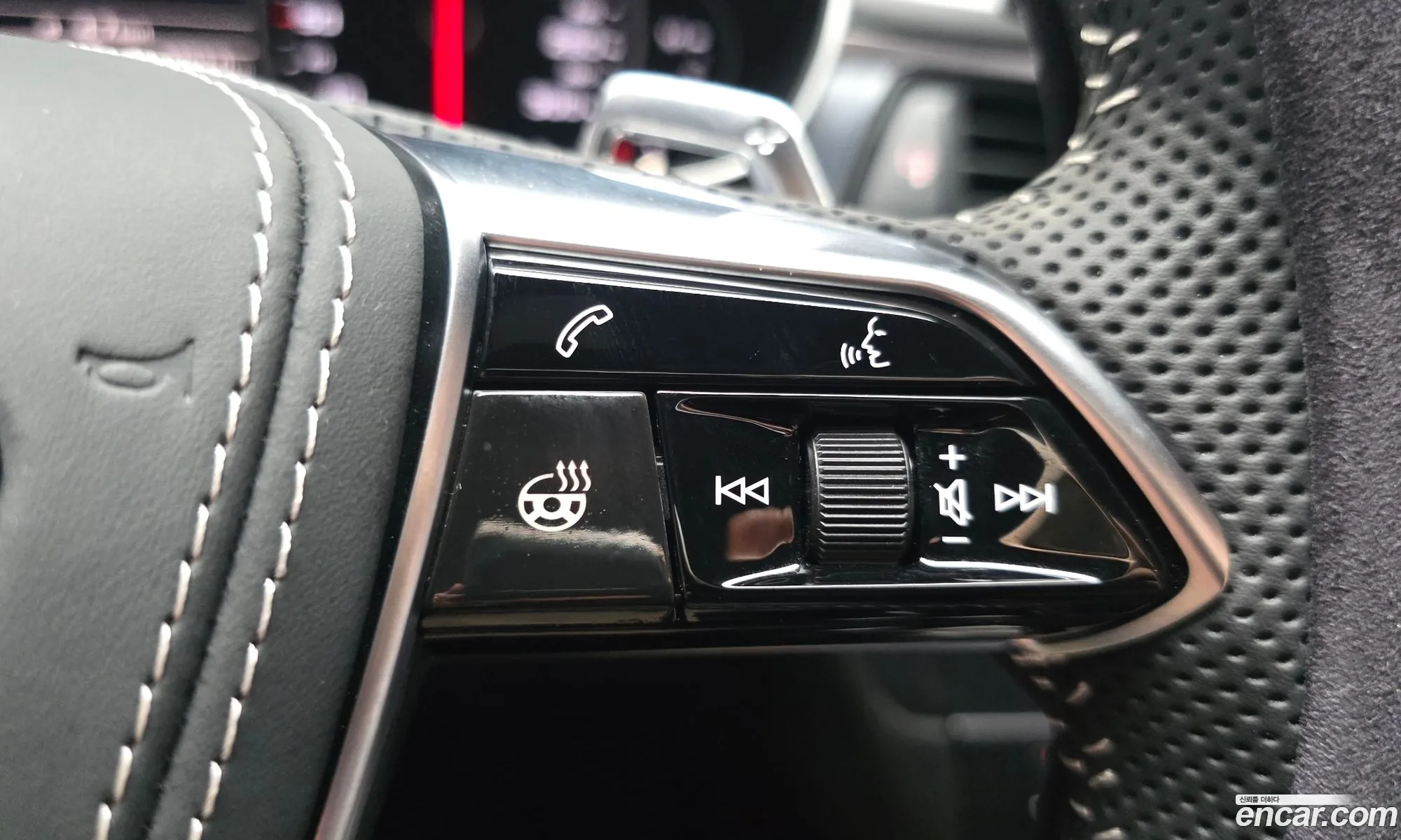 Audi A6 2018 — 17