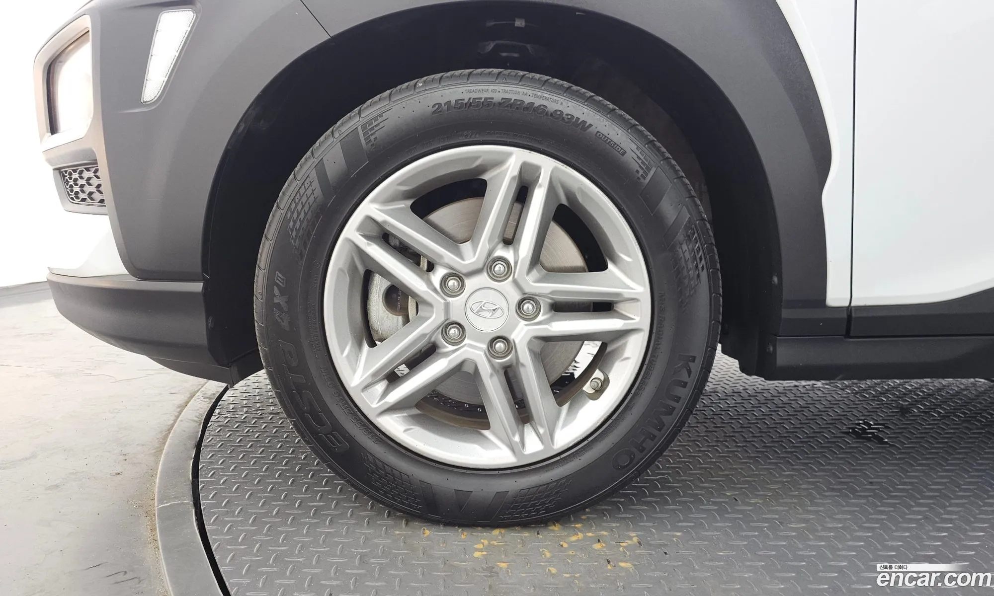 Hyundai Kona 2019 — 16