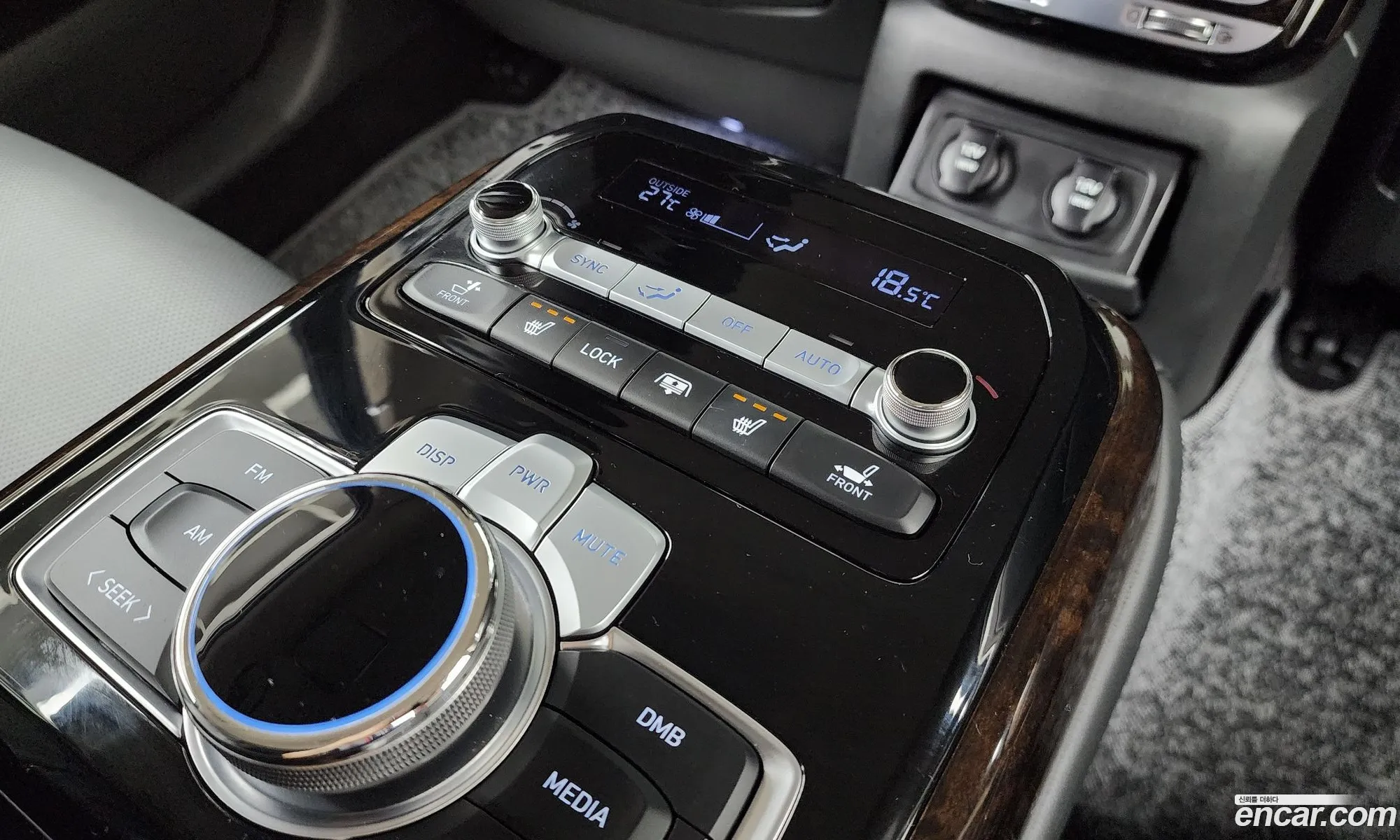 Genesis G90 2020 — 23