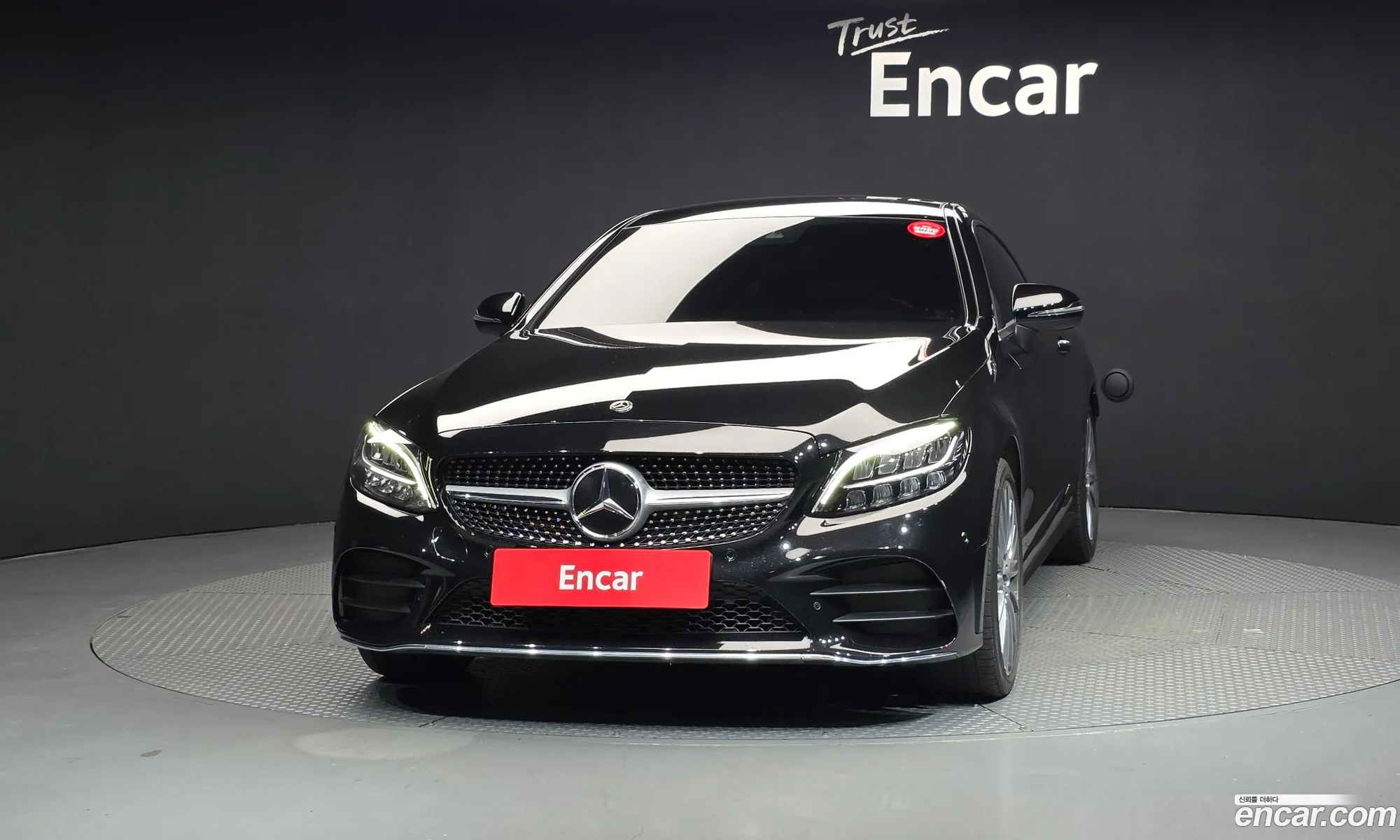 Mercedes-Benz C-Class W205 2019 — 19
