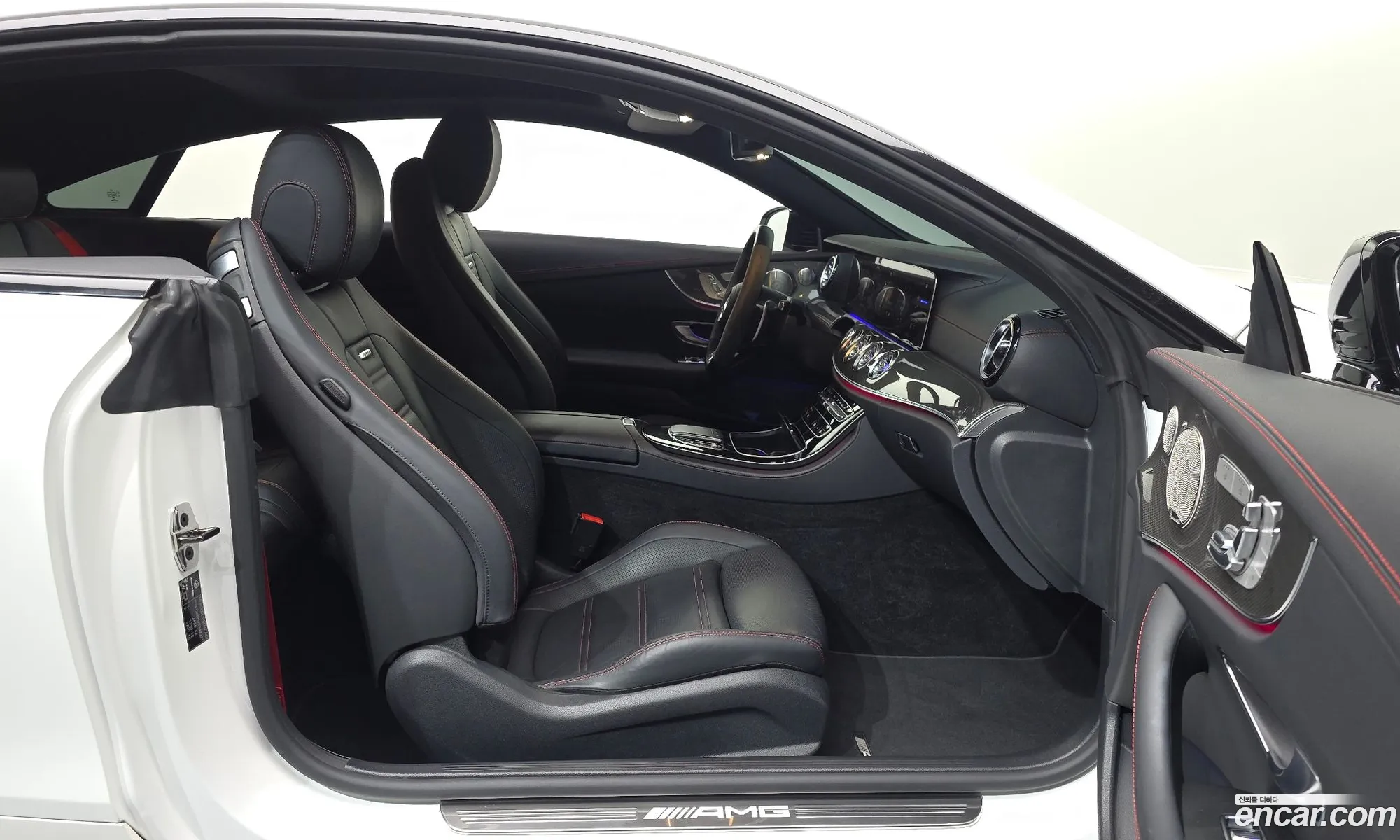 Mercedes-Benz E-Class W213 2023 — 17