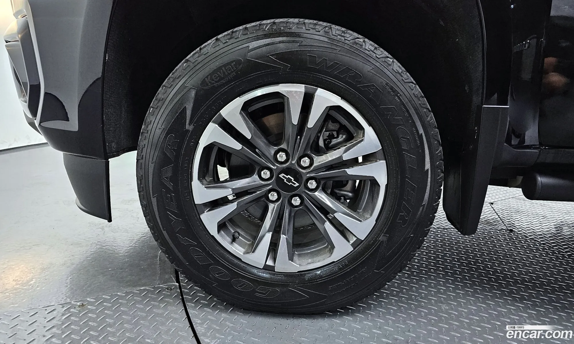 Chevrolet (GM Daewoo) Real New Colorado 2021 — 25