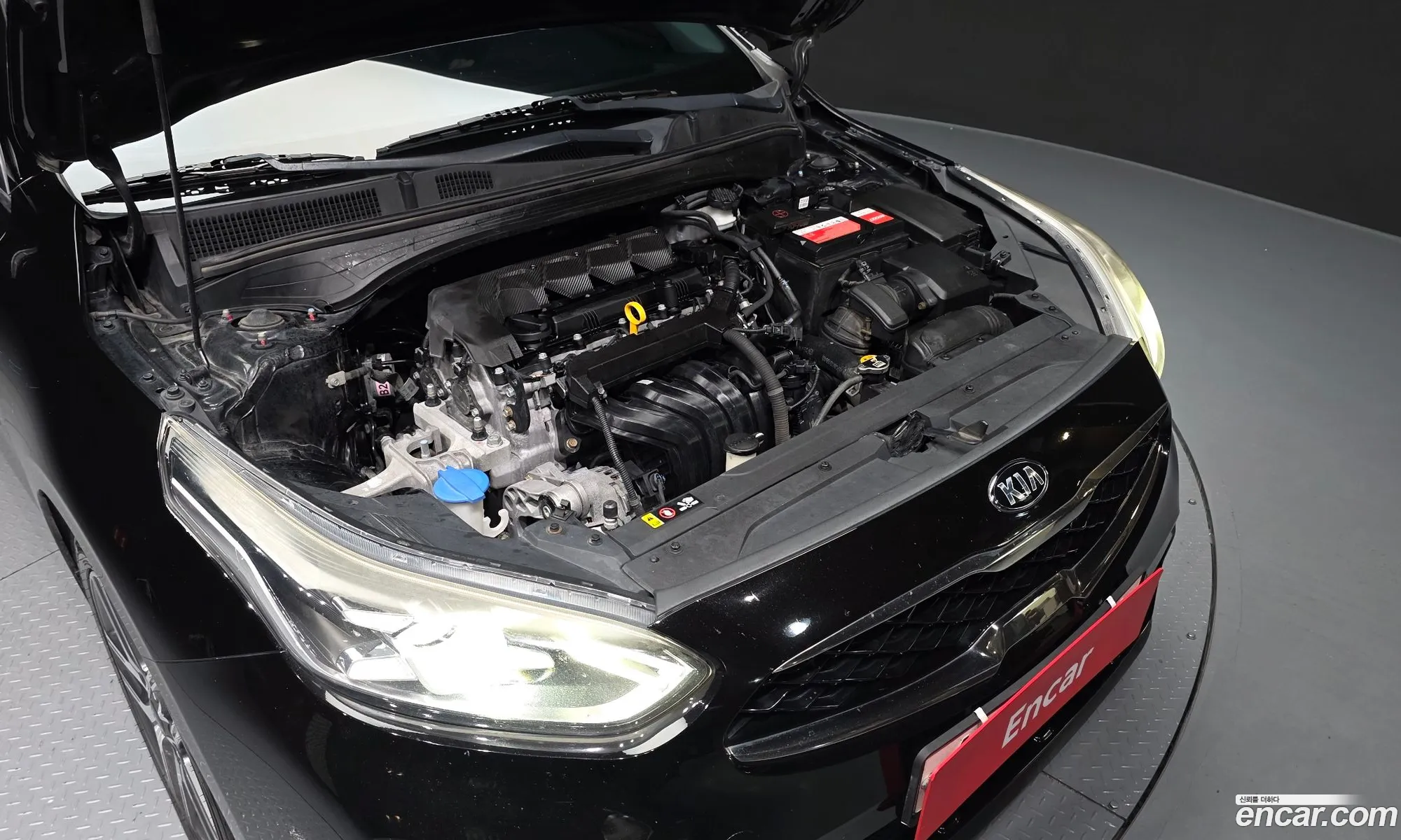 Kia K3 2018 — 18
