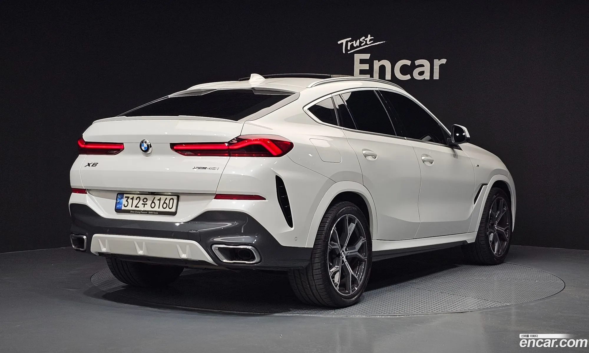 BMW X6 2022 — 30
