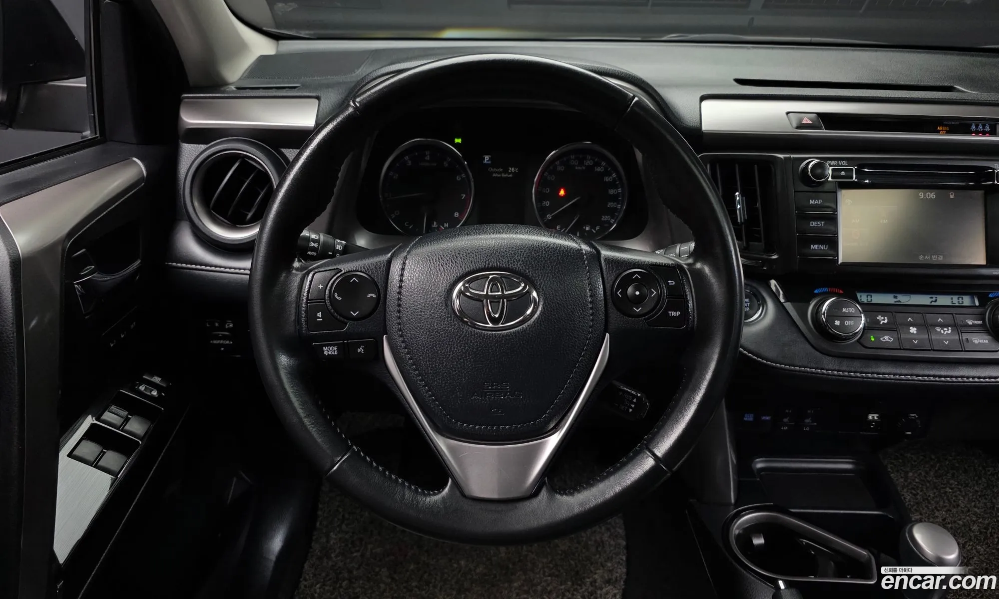Toyota RAV4 2018 — 15