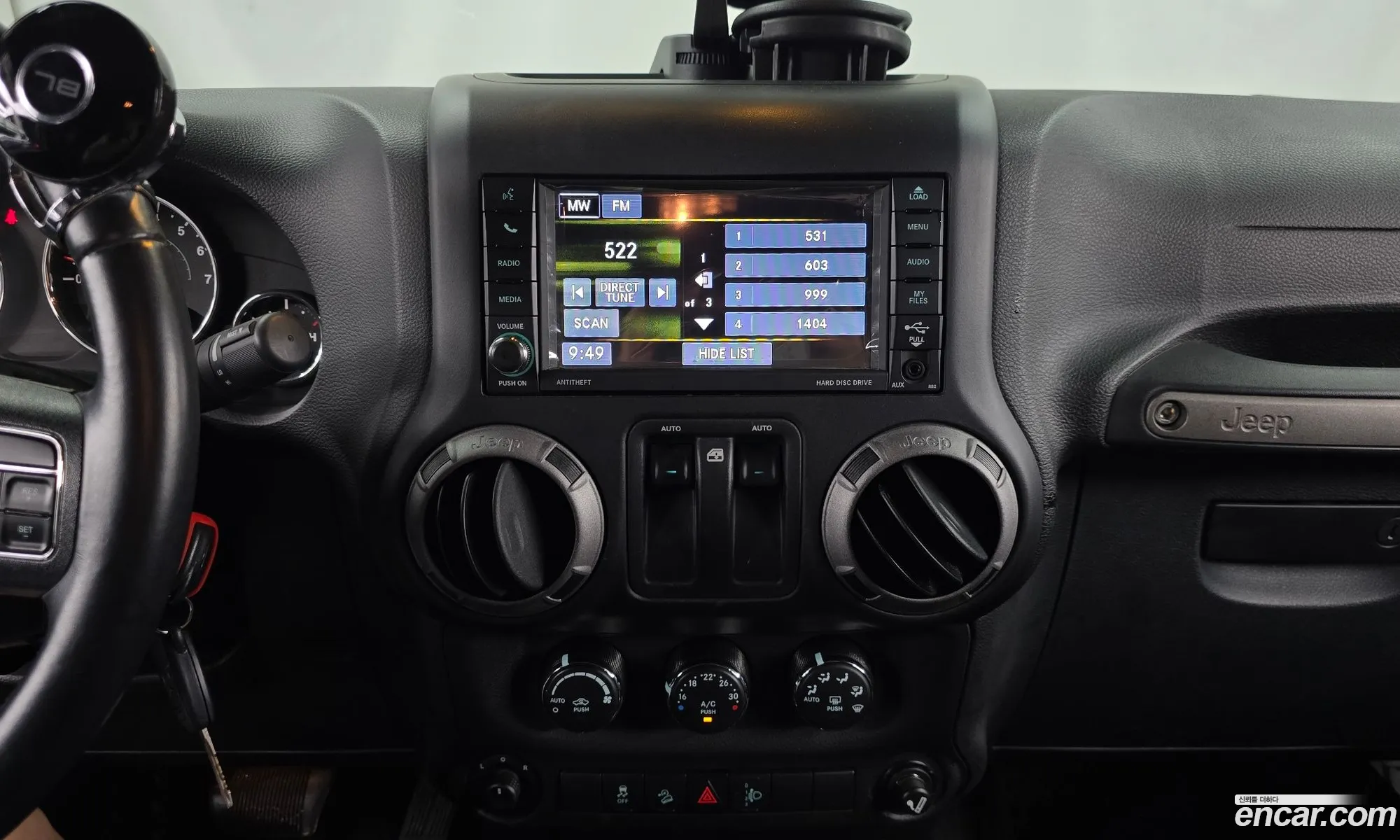 Jeep Wrangler 2017 1C4HJWAG6HL515352 — 8