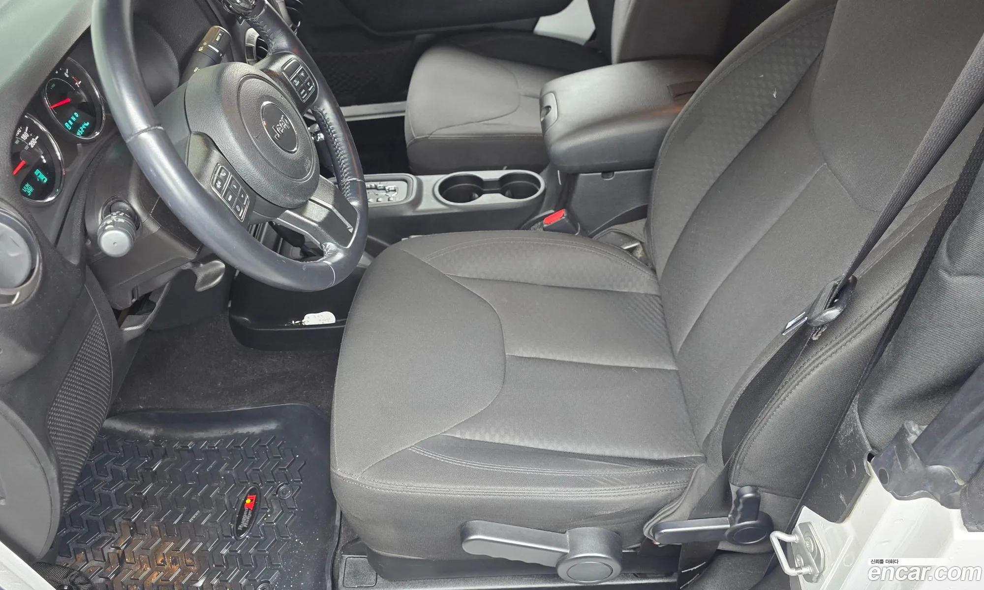 Jeep Wrangler 2017 1C4HJWAG6HL515352 — 12