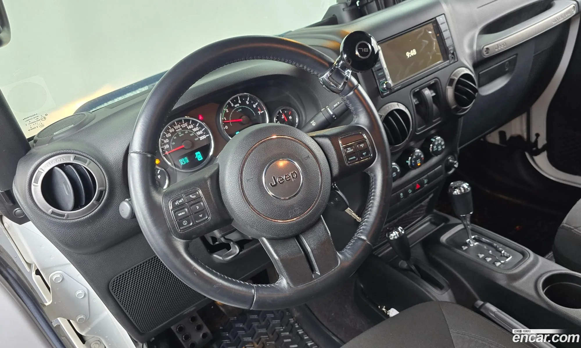 Jeep Wrangler 2017 1C4HJWAG6HL515352 — 17