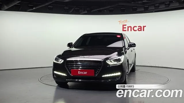 Genesis EQ900 2018 — 2