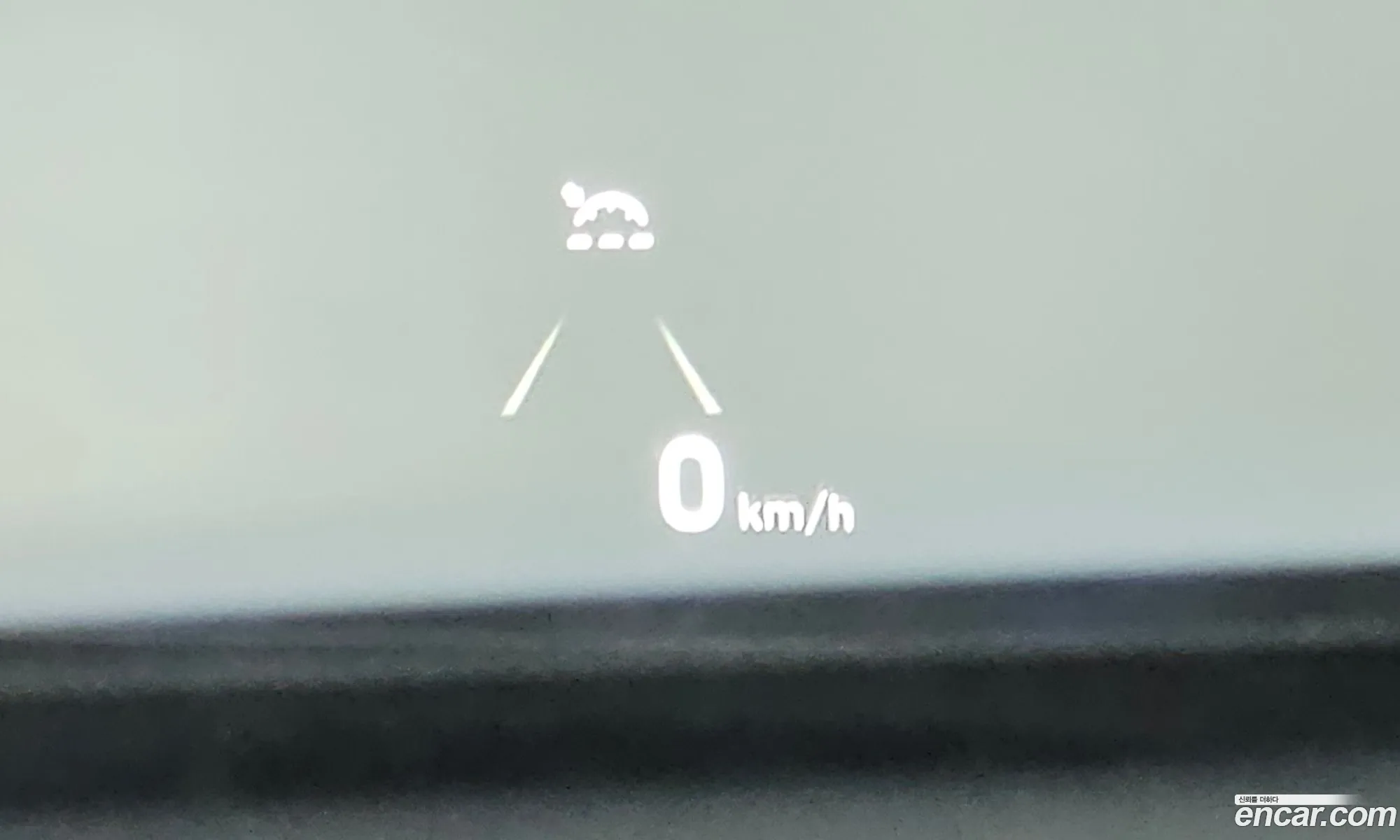Hyundai Kona Hybrid 2020 — 9