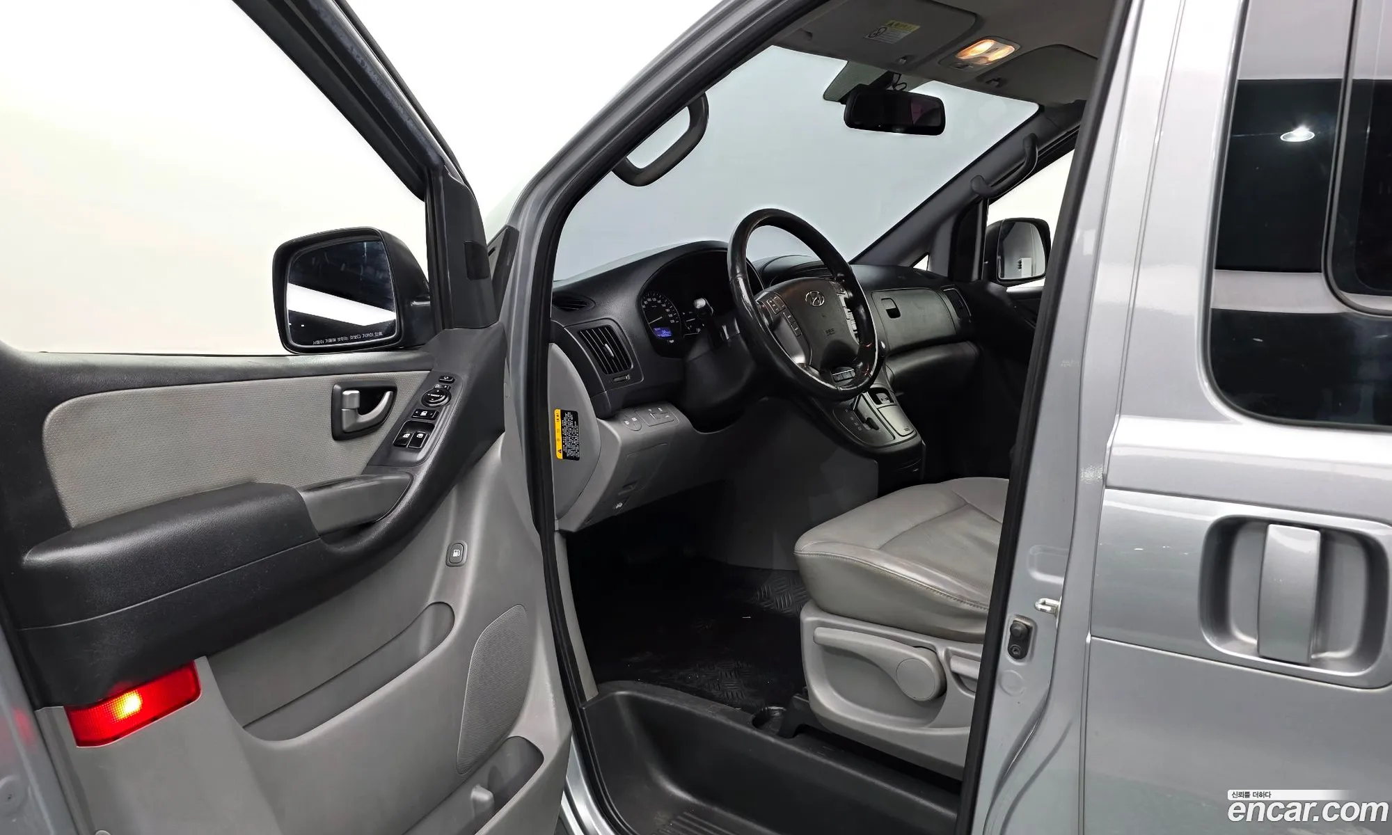 Hyundai Grand Starex 2017 — 6