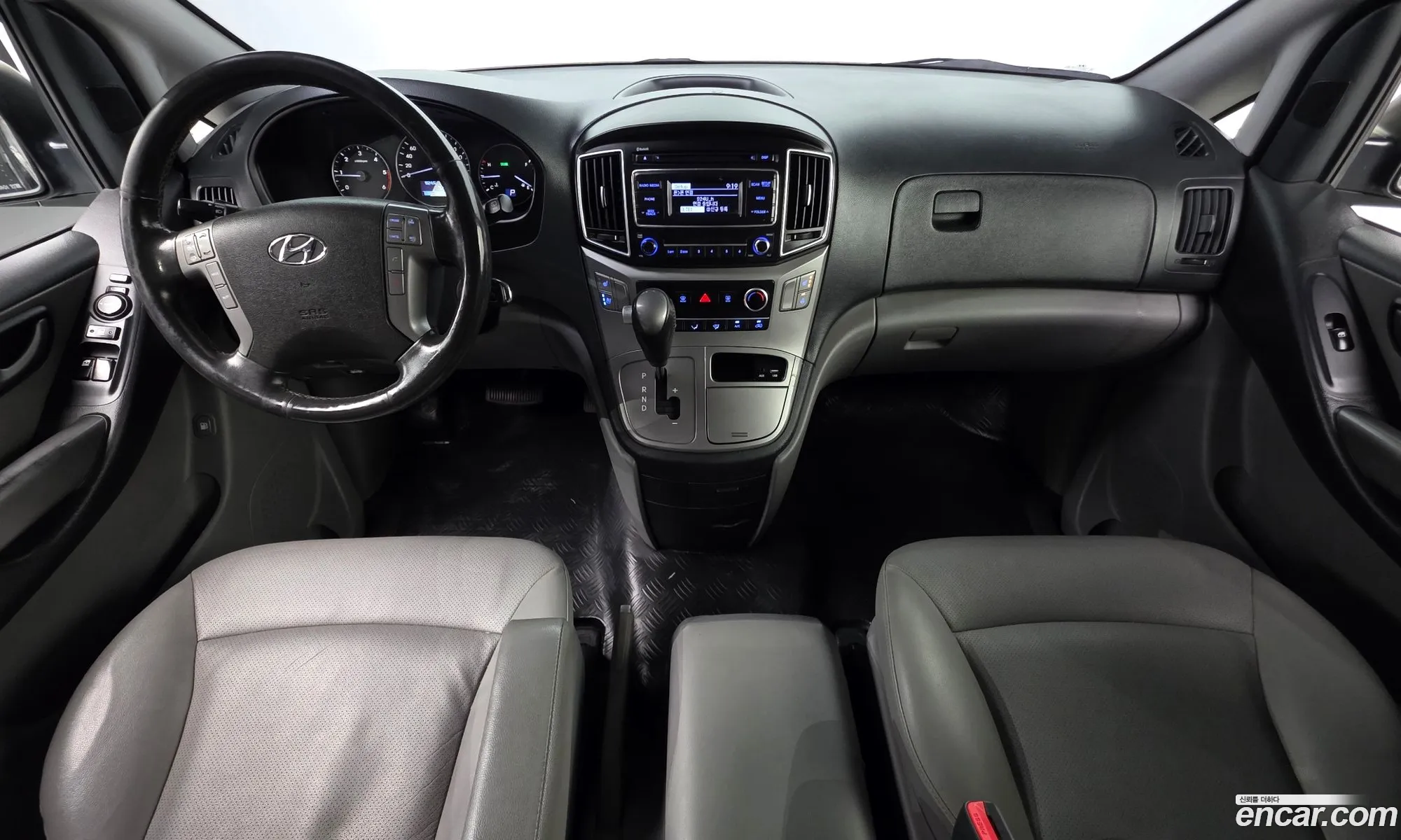 Hyundai Grand Starex 2017 — 9