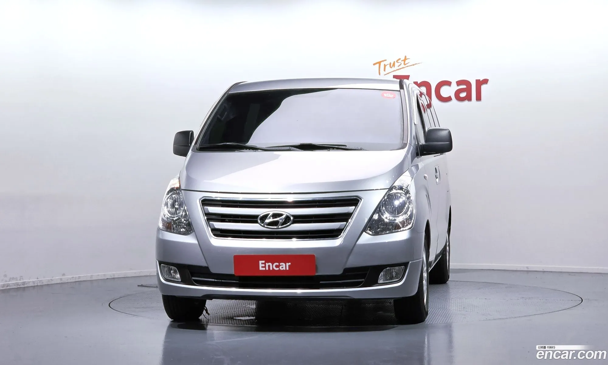 Hyundai Grand Starex 2017 — 4