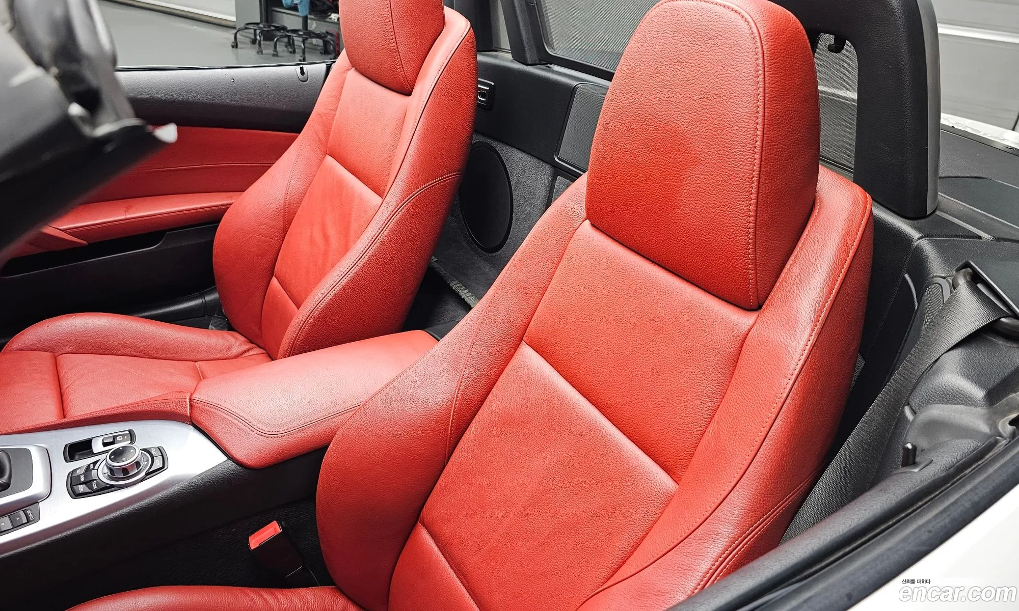 BMW Z4 2013 WBALM7106DE773277 — 6