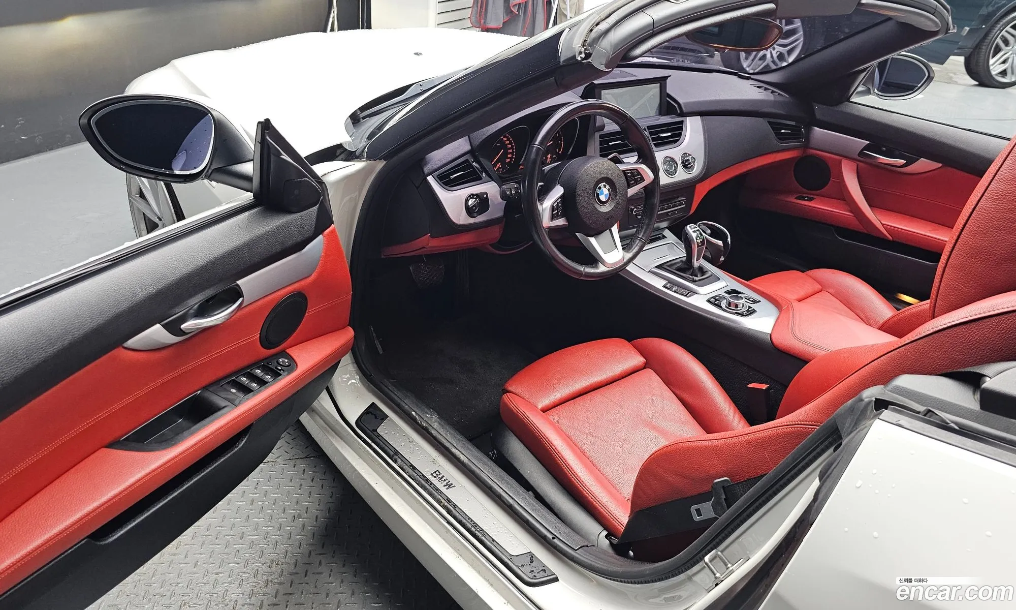 BMW Z4 2013 WBALM7106DE773277 — 16