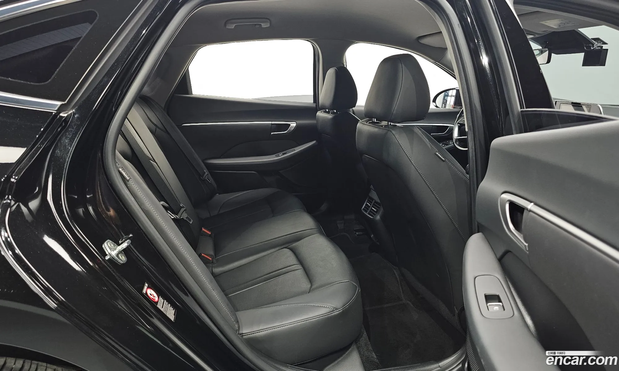 Hyundai Sonata 2022 — 16