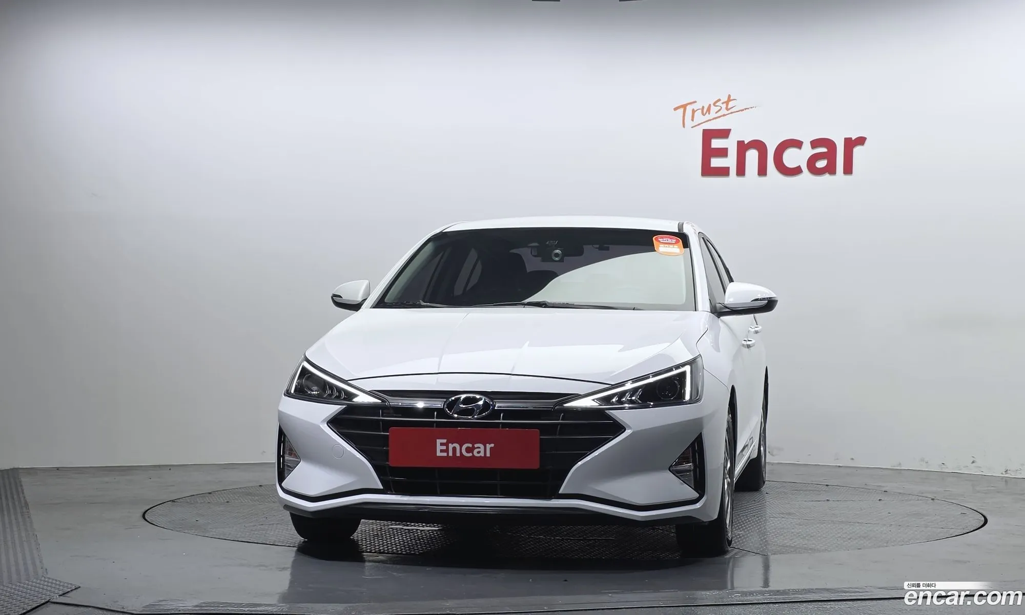 Hyundai Elantra AD 2019 — 4