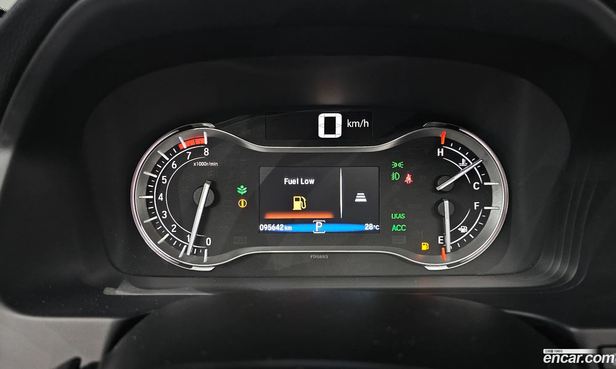 Honda Pilot 2017 5FNYF6850HB200833 — 18