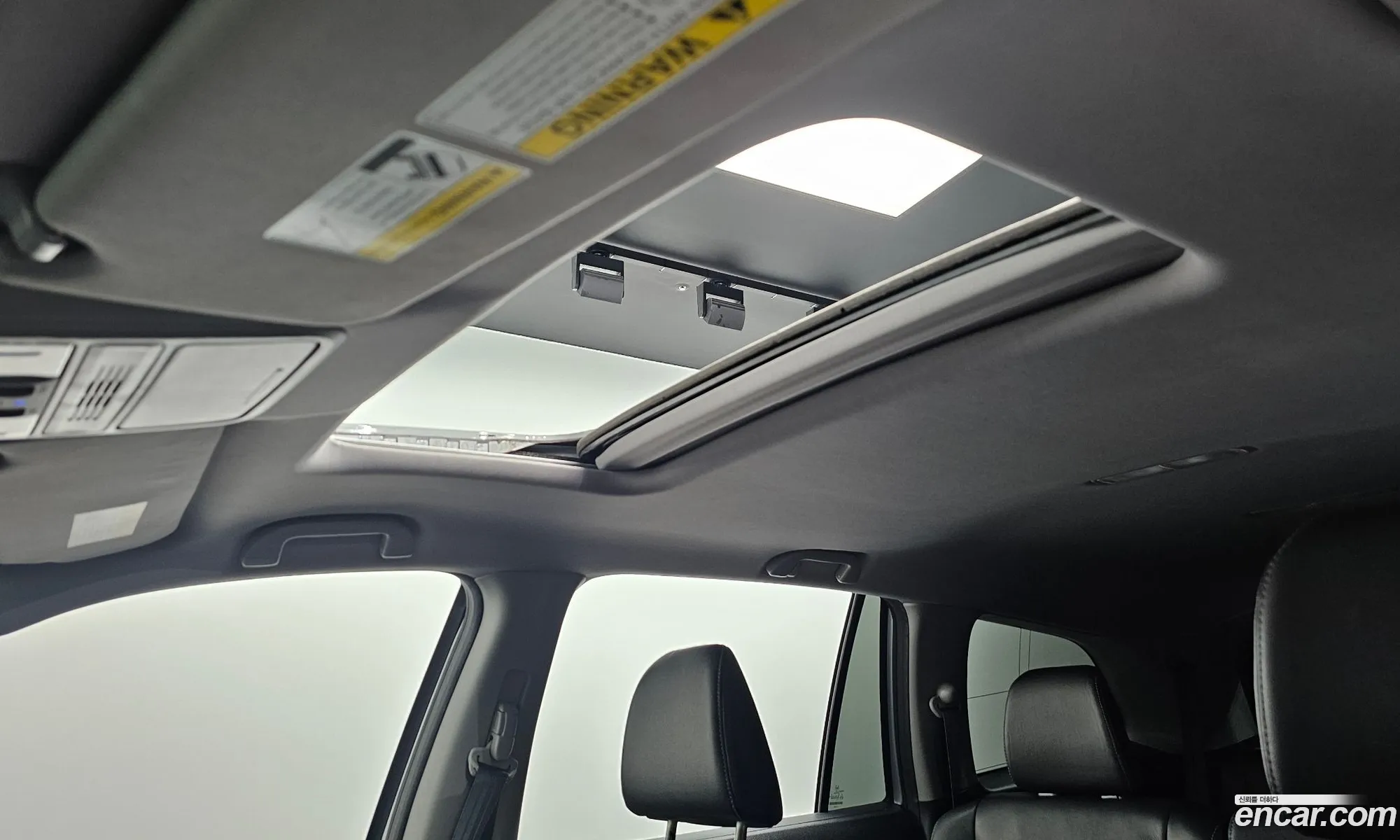 Honda Pilot 2017 5FNYF6850HB200833 — 23